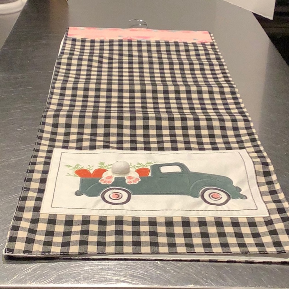 Farmhouse Easter Runner 14”x 72”